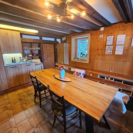 Petit Chalet Rustique Et Bucolique Bovernier 외부 사진