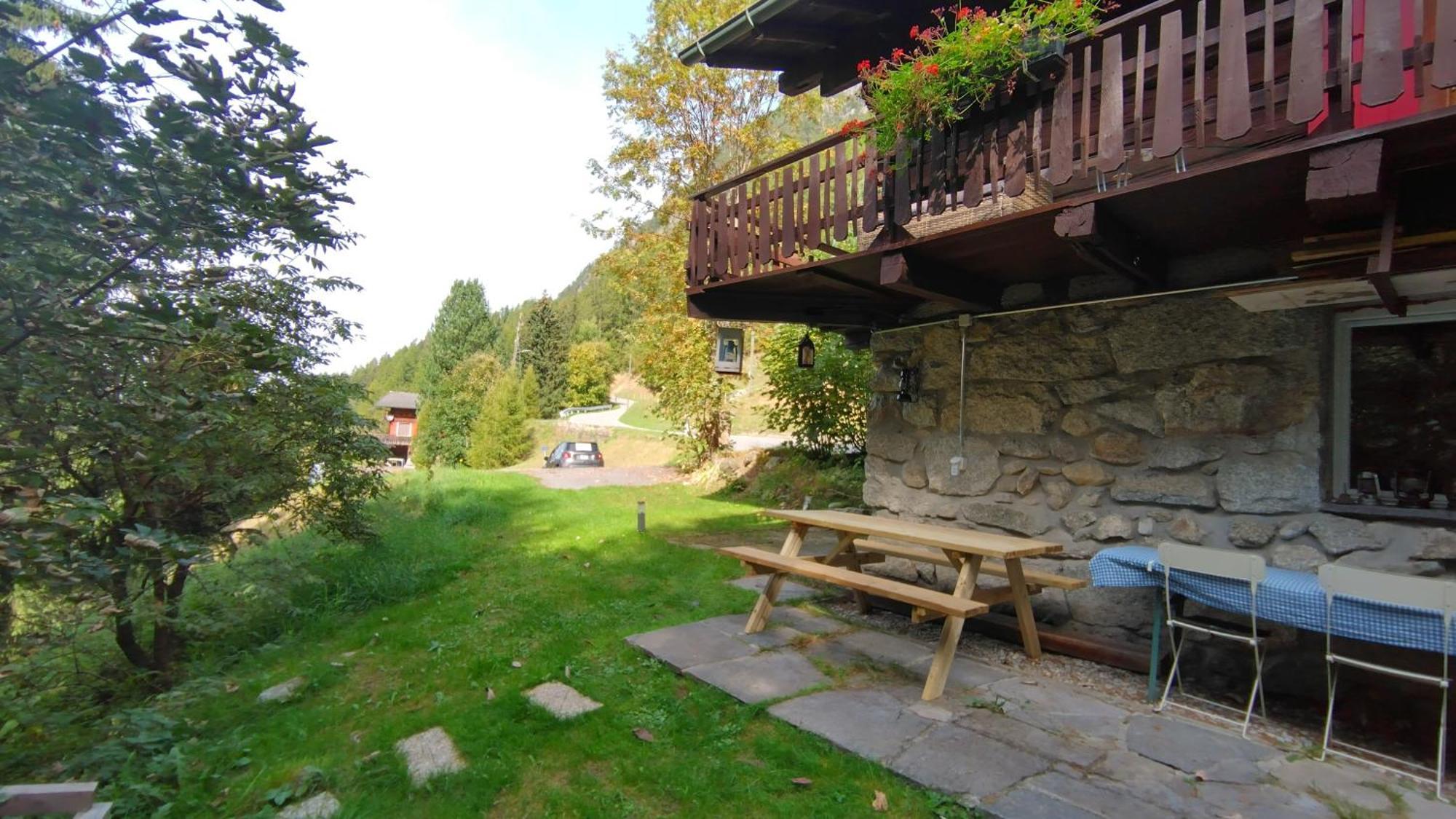 Petit Chalet Rustique Et Bucolique Bovernier 외부 사진