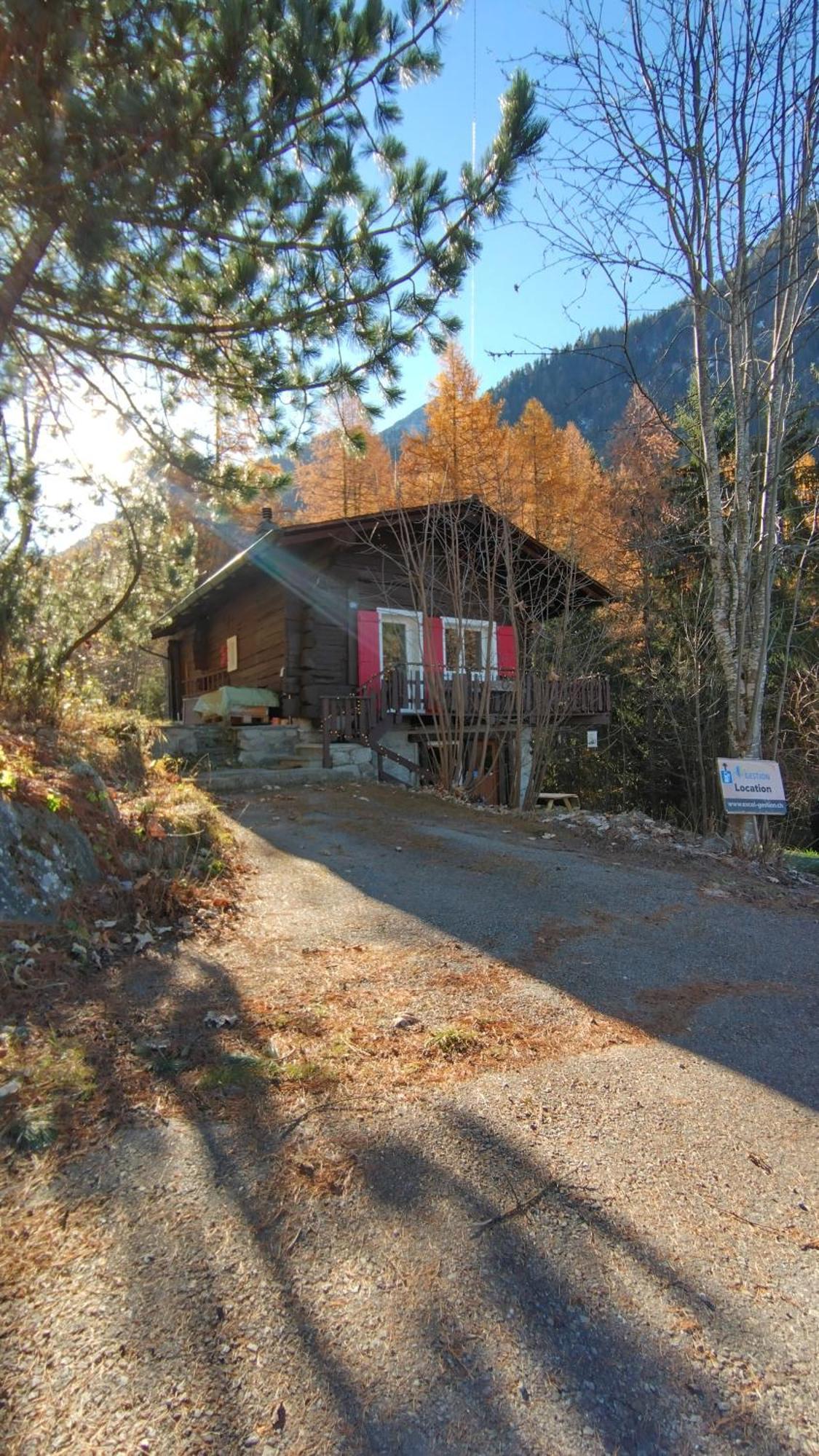 Petit Chalet Rustique Et Bucolique Bovernier 외부 사진