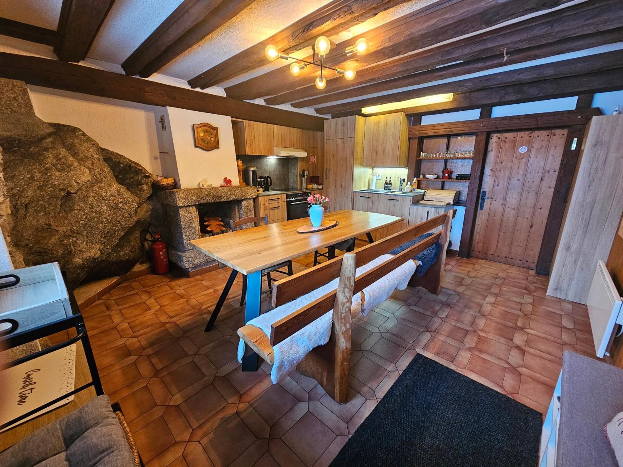 Petit Chalet Rustique Et Bucolique Bovernier 외부 사진